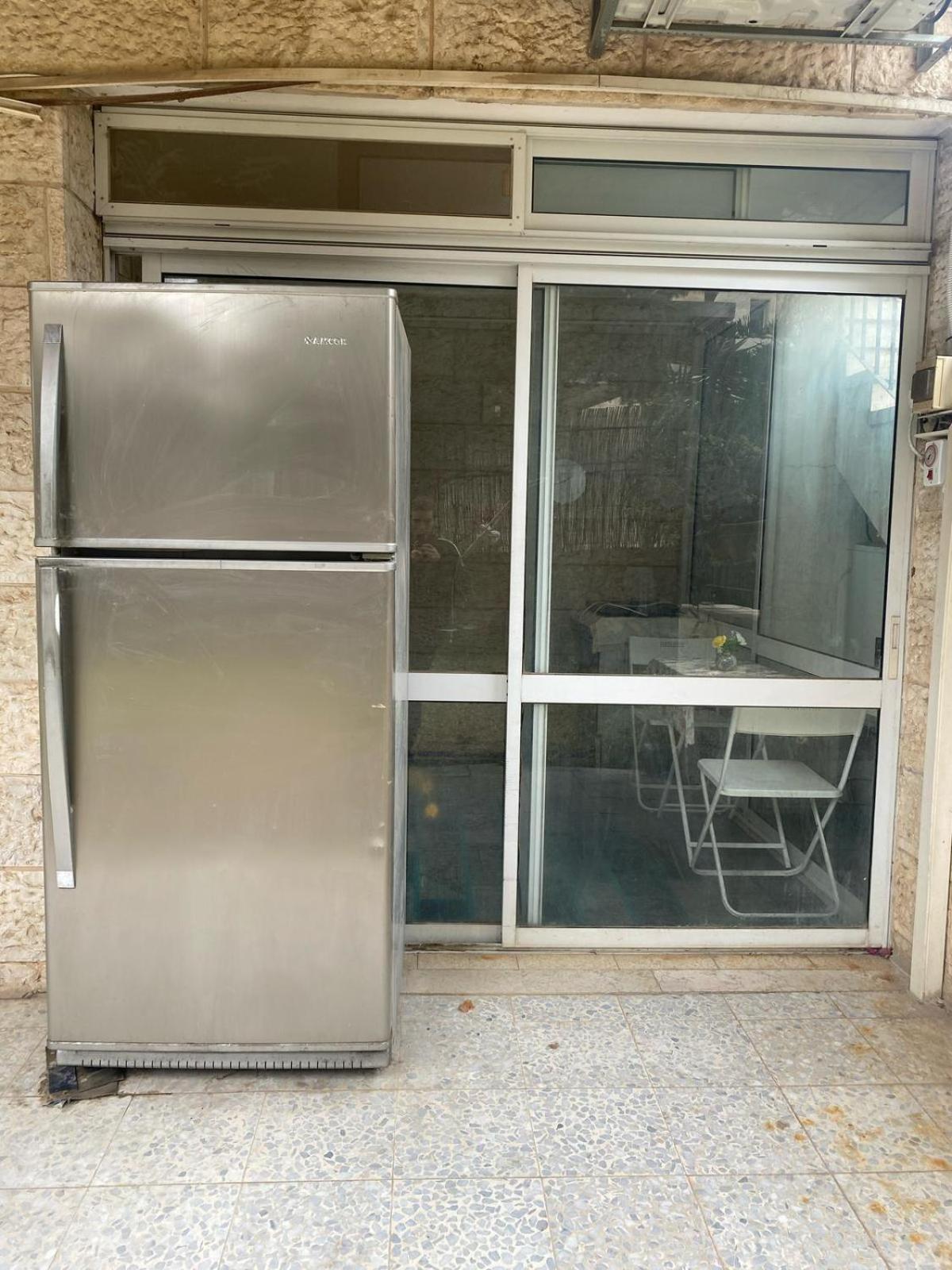 דירת גן מרווחת במיקום מעולה עם נטפליקס חינמי Daire Ma'ale Adumim Dış mekan fotoğraf